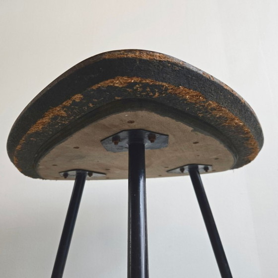 Image 1 of TABLE DE BISTROT BAR VINTAGE 1950 TRIPODE FORMICA & ACIER 50S ROCKABILLY ZAZOU