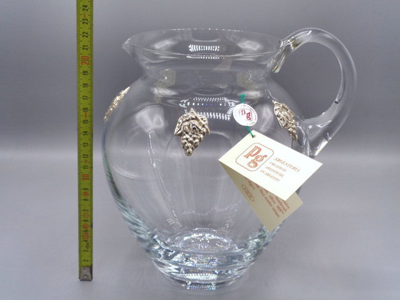 Image 1 of Jarra de vidrio soplado con uvas de plata 925.