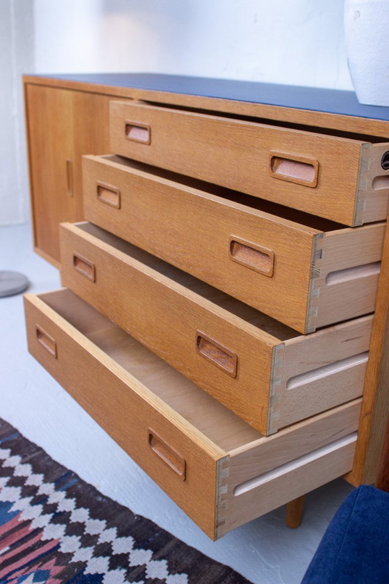 Image 1 of Vintage Sideboard Chest of Drawers Hundevad Oak 60s Mid-Century