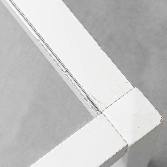 Tavolino vintage in legno laccato bianco e vetro, design italiano degli anni '70. – Libri d'arte, Wood, Glass (photo 8 of 8)