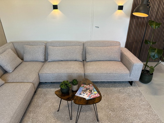 Image 1 of Lichtgrijze hoekbank 317x270cm