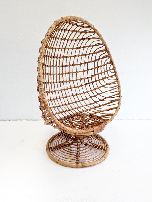 Silla huevo de ratán vintage de los años 60 – fauteuils, Bamboo