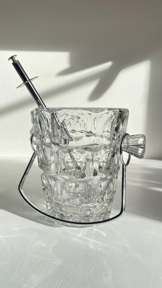 Image 1 of SEAU à Glace Cristal Ciselé et PINCE Vintage