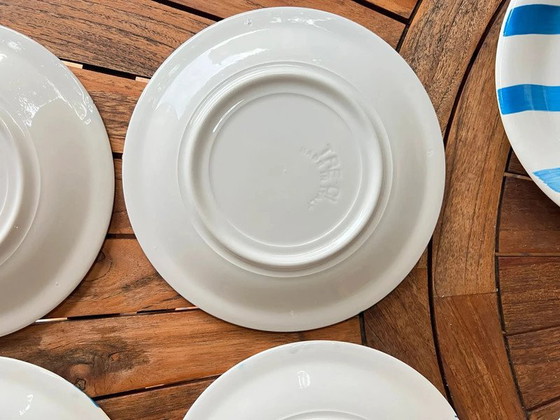 Image 1 of Set of 6 TRECI dinner plates Italy - Hand-painted porcelain vintage cherries