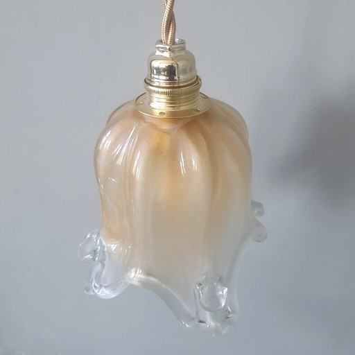 Vintage Murano-Pendelleuchte mit weicher, geschwungener Glockenform