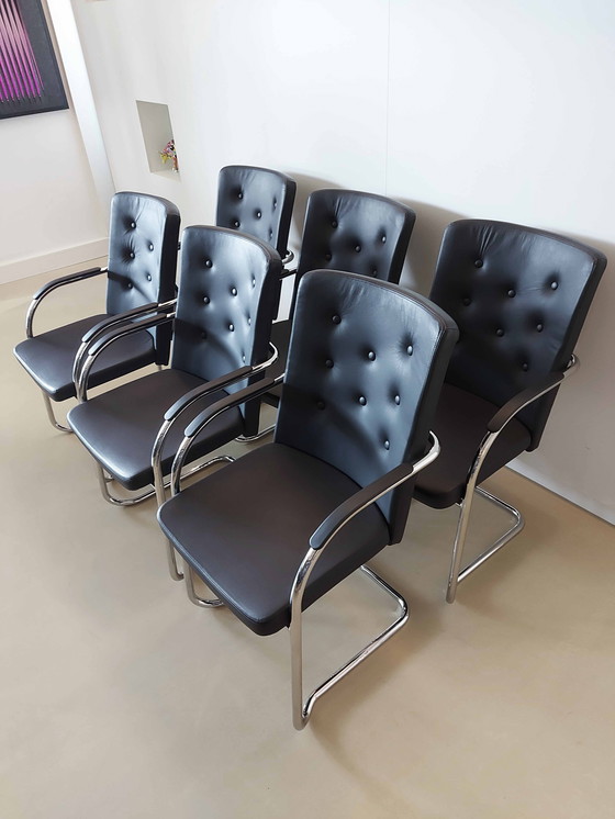 Image 1 of Sedia a slitta Lande Cole Modus in pelle nera