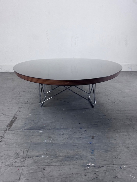 Image 1 of Vitra Elliptical ETR Salontafel