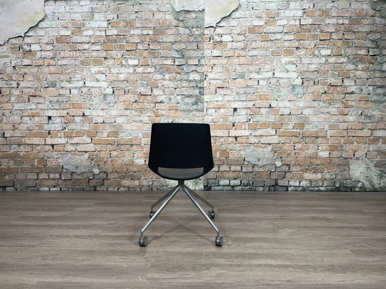 Image 1 of Arper Palm nero