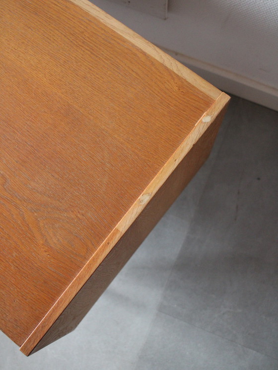 Image 1 of Vintage Deens dressoir in eikenhout