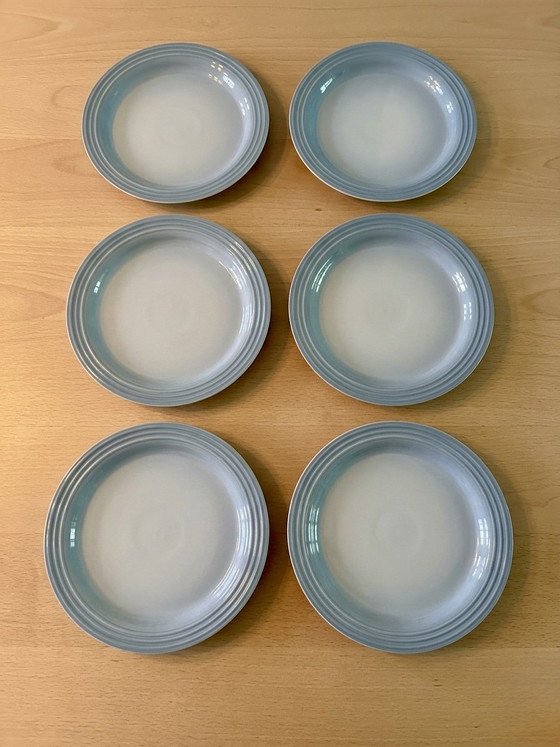 Image 1 of Juego de 6 platos Le Creuset azul claro para desayuno y cena (como nuevos).