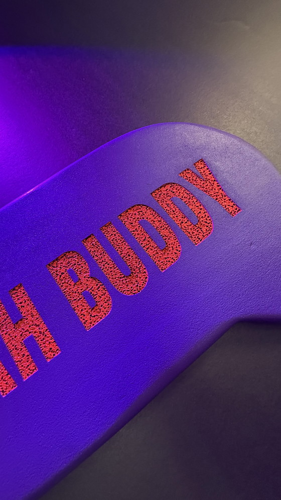 Image 1 of Immagine effetto luce nera di Yeah Buddy di Rotan Hunt, arte murale