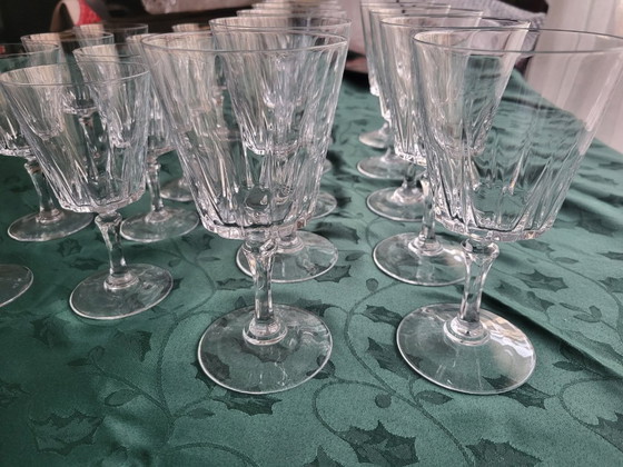 Image 1 of Arques crystal glassware service, Versailles pattern, France (set of 18)
