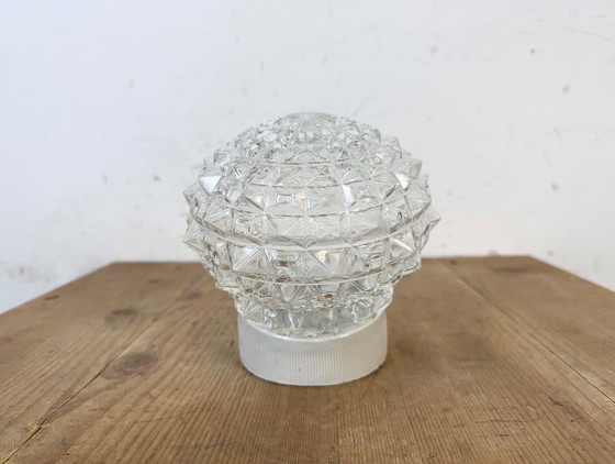 Image 1 of Applique murale vintage en porcelaine blanche, années 1970