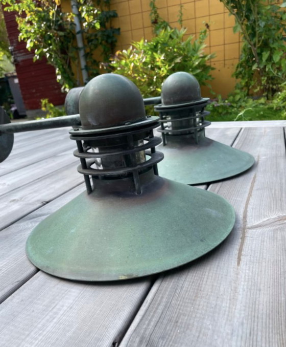 Coppia di Applique da Esterno 'Nyhavn' di Alfred Homann & Ole Kjaer per Louis Poulsen - Danimarca – Metal (photo 4 of 12)