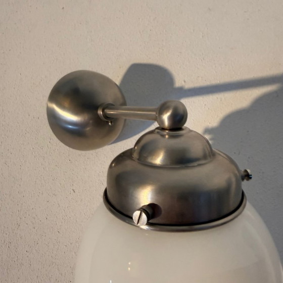 Image 1 of Giso wall lamp spherical white glass