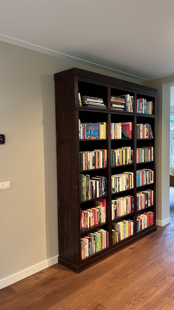 Image 1 of Altes Bücherregal aus Holz