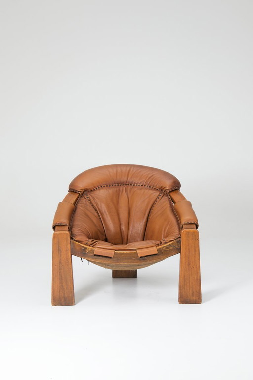 Set van 2 Italiaanse brutalistische loungestoelen van Luciano Frigerio