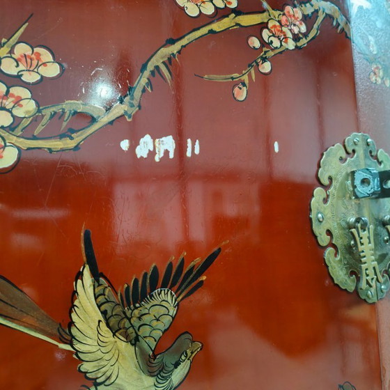 Image 1 of Vintage Chinese bridal cabinet sideboard Chinoiserie cabinet
