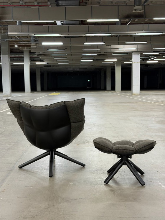 Image 1 of B&B Italia Husk Sessel + Hocker
