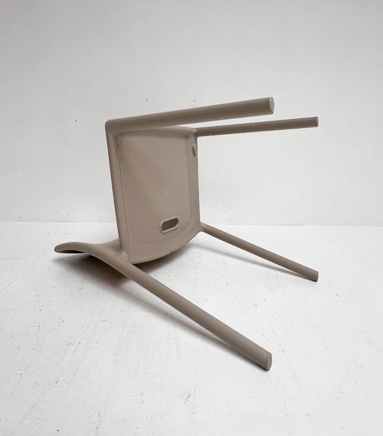 Image 1 of Ensemble de 6 chaises Magis Air de Jasper Morrison, après 2000