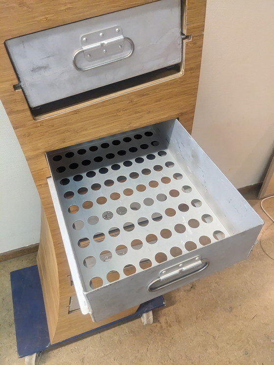 Image 1 of Valse Tulp, ladekast 3