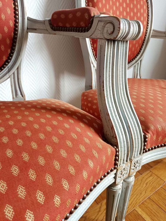 2x Louis XVI Medallion Cabriolet Armchairs – Wood (photo 6 of 15)