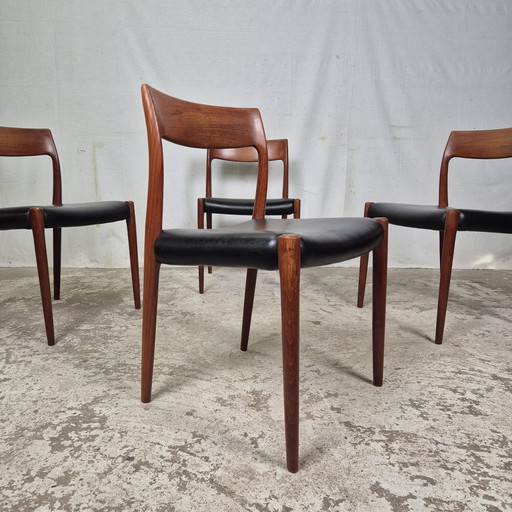 4x Niels Møller modèle 77 vintage 50s chaise de salle à manger en teck