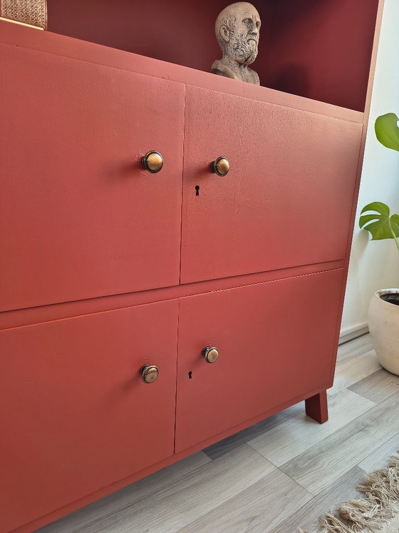 Vintage Bookcase / Sideboard – Terracotta Red – Bronze (photo 7 of 8)