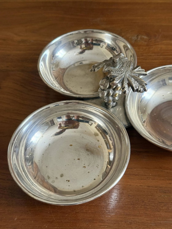 Verzilverde serveerschaal met 3 vakken – Bloemen decoratie - Mil – Servies (photo 4 of 10)