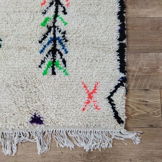 Image 1 of Alfombra bereber colorida – Alfombra marroquí hecha a mano con símbolos geométricos (270 × 144 cm)