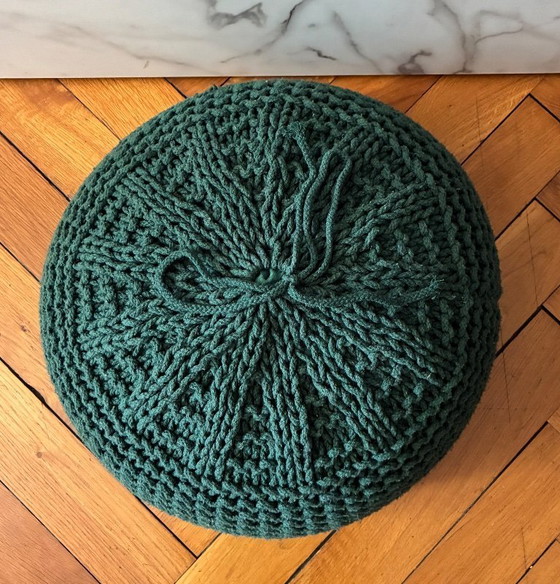 Image 1 of Pouf tricot rond