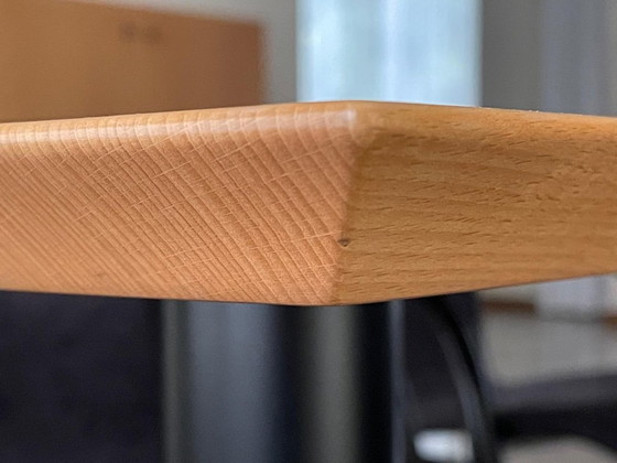 Image 1 of Eetkamertafel Zoom Z4 200 x 90 cm, massief beuken blad, ronde metalen zwarte poten