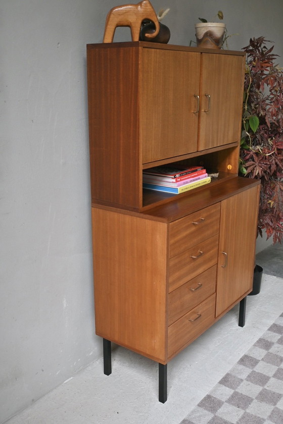 Image 1 of Elegante credenza vintage