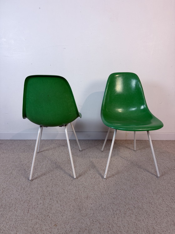 Image 1 of Pair of Herman Miller chairs