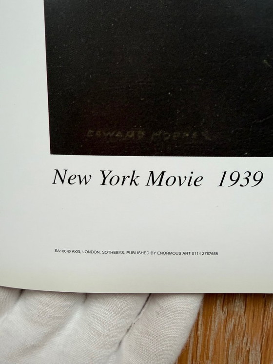 Image 1 of Edward Hopper (1882-1967), New York Movie, 1939, SA100 copyright AKG, Londres..., Impreso en Gran Bretaña