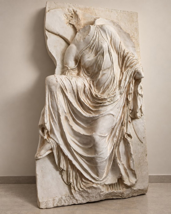 Relief de Nike – Sculptures, Other (photo 4 of 6)