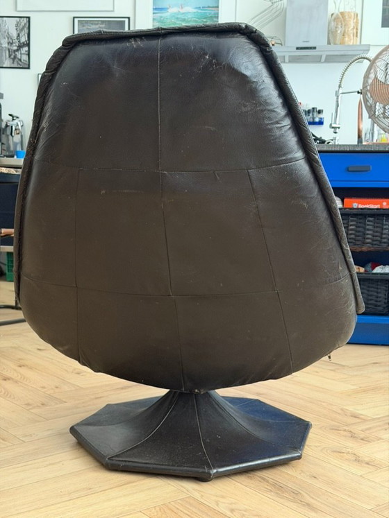 Poltrona girevole in pelle nera, stile Artifort – Sedie girevoli, Leather (photo 3 of 17)