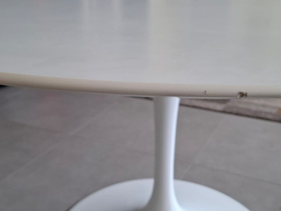 Image 1 of Tulip table 137 cm by Eero Saarinen signed for Knoll