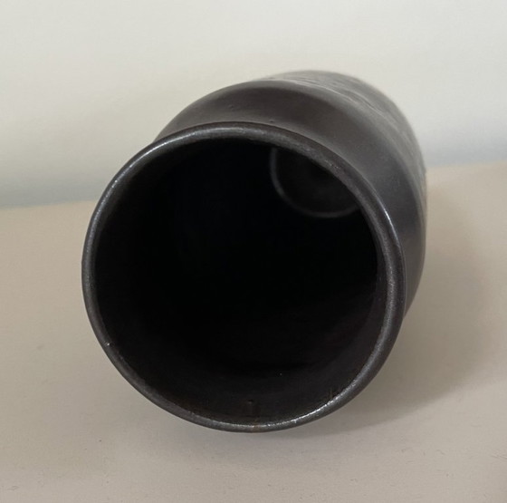 Image 1 of Vaso in terracotta Anthracite Studio