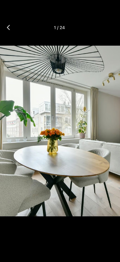Ovale eettafel