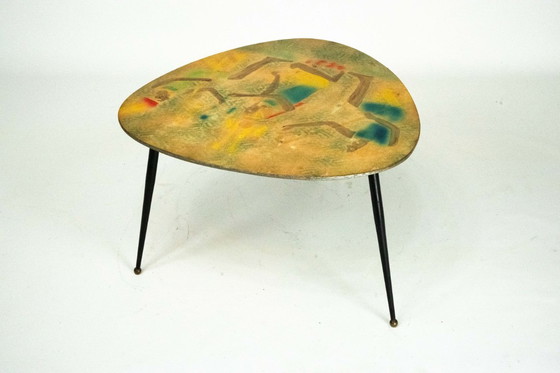 Image 1 of Italienischer Dreibein-Couchtisch im Mid-Century-Modern-Stil, 1950er Jahre