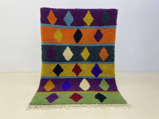 Tapis marocain blanc cassé avec motifs colorés, 250cm x 150cm (photo 9 of 9)