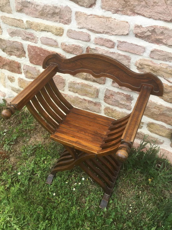 Poltrona Dagobert o curule pieghevole in noce – Poltrone, Vintage (photo 2 of 10)