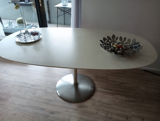 Image 1 of Tulip oval dining table