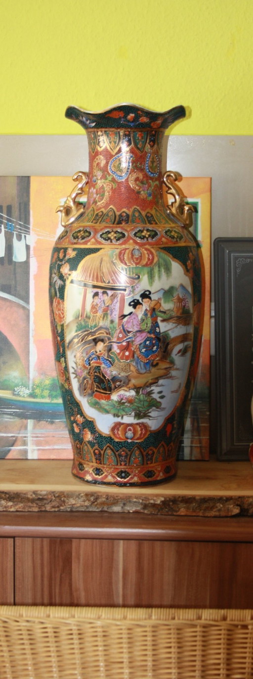 Large hand-painted Satsuma vase – 63 cm – Japanese style