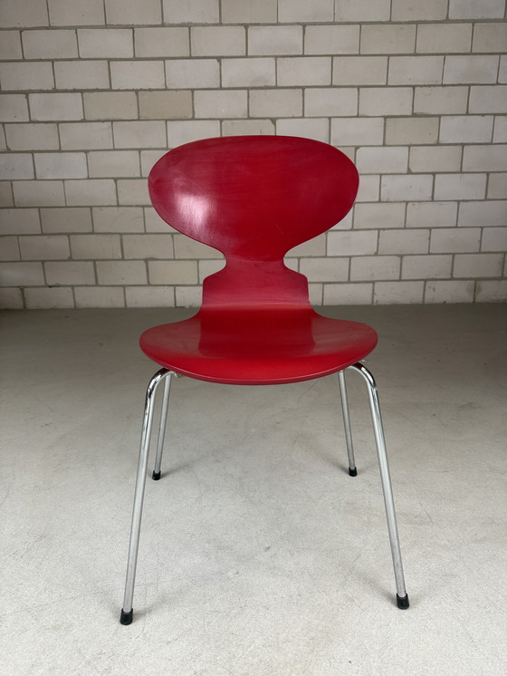 Image 1 of 4x Fritz Hansen Ant chair red (several in stock)
