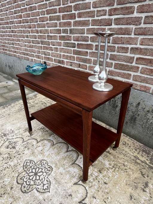 Tavolino laterale vintage danese in teak, carrello di metà secolo, tavolino laterale