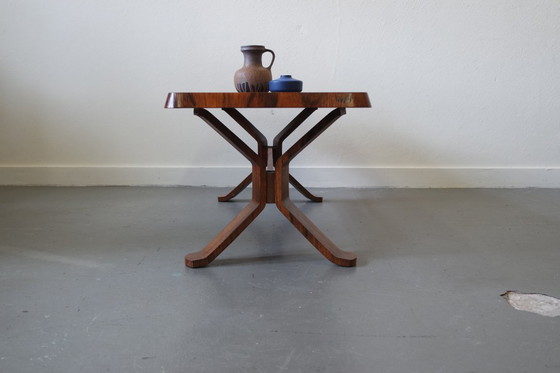 Image 1 of Table basse vintage de design danois (peut-être à restaurer)