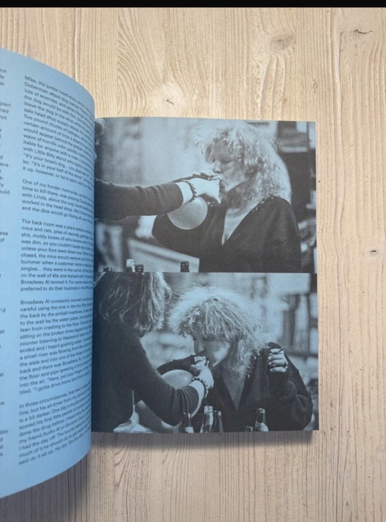 Feel the Music – Paul Major, 1st edition con vinile 7” – Libri d'arte, Carta (photo 6 of 8)