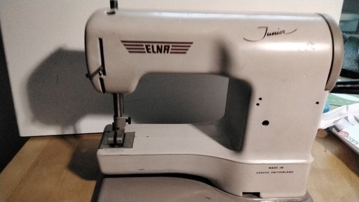 Einander Junior made in Geneva Swizerland
